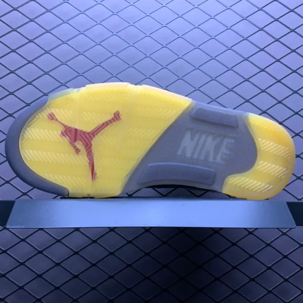 Off-White x Air Jordan 5 Retro 'Sail' - Image 5